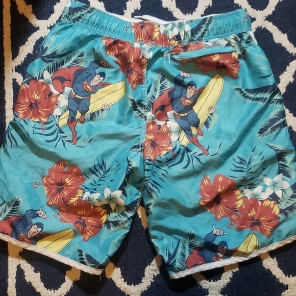 Superman DC Comics swim trunks Size M - Picture 4 of 4